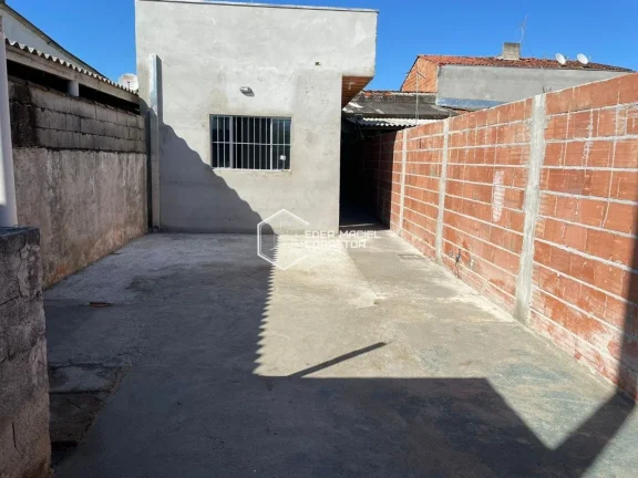 Imagem Rua tranquila e 100% residencial - Perto de tudo que você precisa!

Se você busca o seu primeiro i...