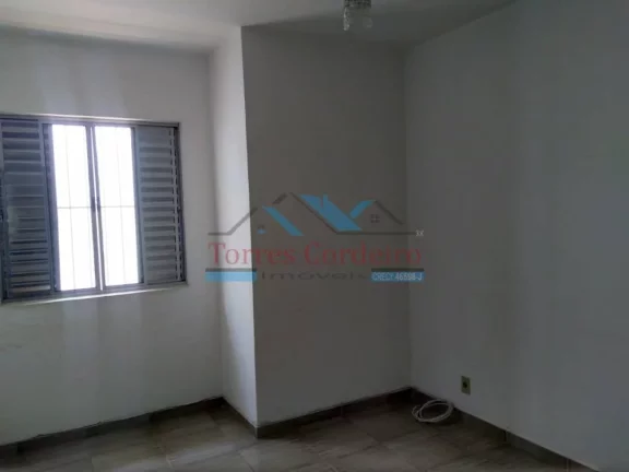 Imagem Sobrado com 3 Quartos e 2 vagas para Alugar residencial ou comercial