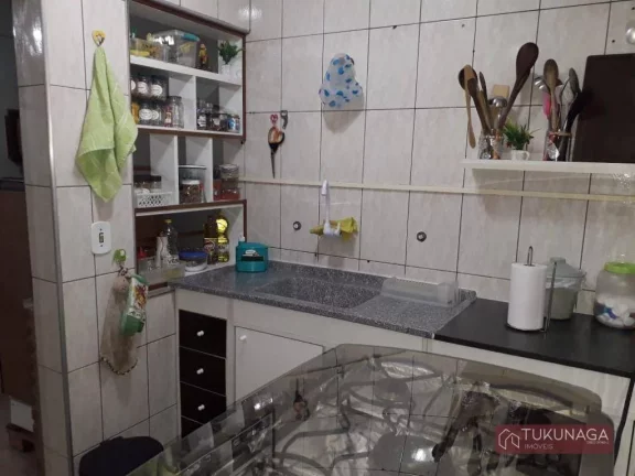 Imagem Casa com 2 dormitórios à venda, 350 m² por R$ 600.000,00 - Vila Nova Galvão - São Paulo/SP