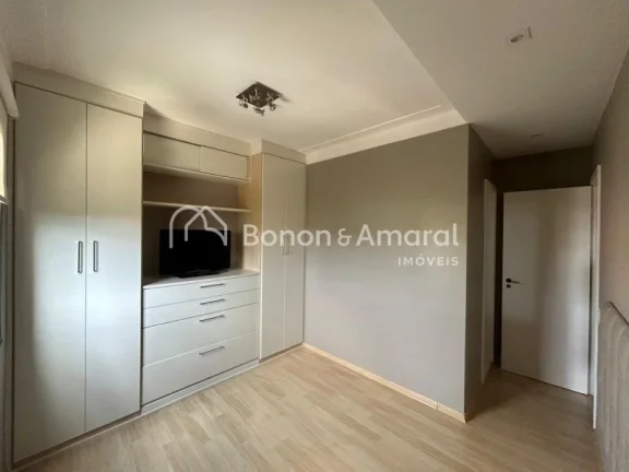 Imagem LINDO APARTAMENTO REFORMADO!
2 quartos sendo 1 suíte
Sala 2 ambientes
Cozinha ampla contendo cookto...