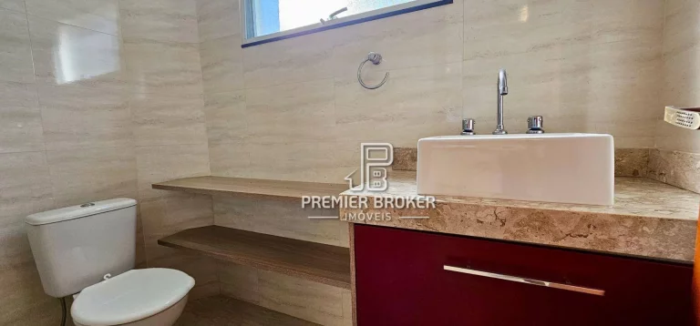 Imagem Casa à venda, 248 m² por R$ 997.000,00 - Vargem Grande - Teresópolis/RJ
