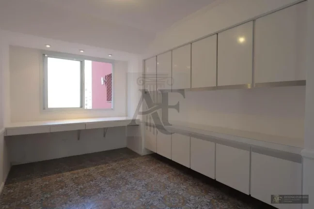 Imagem Apartamento para alugar em Itaim Bibi, São Paulo