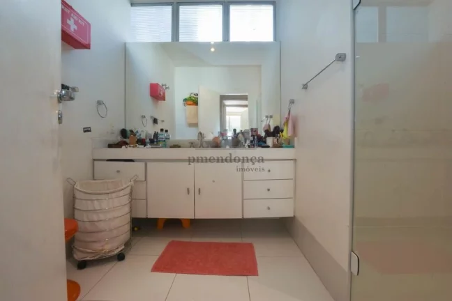 Imagem Apartamento 3 quartos, 1 suite, 1 vaga, 271 m²