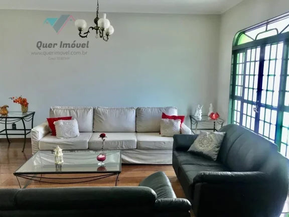 Imagem Oportunidade única: Casa de luxo na Ribeirânia, Ribeirão Preto-SP, Zona Leste! 4 quartos, 4 suítes, 2 salas, 5 banheiros, 4 vagas, 437,50m². Quer Imóvel Negócios Imobiliários.