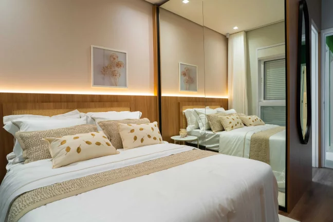 Imagem Apartamento na planta, pé na areia, com 2 dormitórios sendo 1 suíte e 1 vaga na praia de Tabuleiro BV