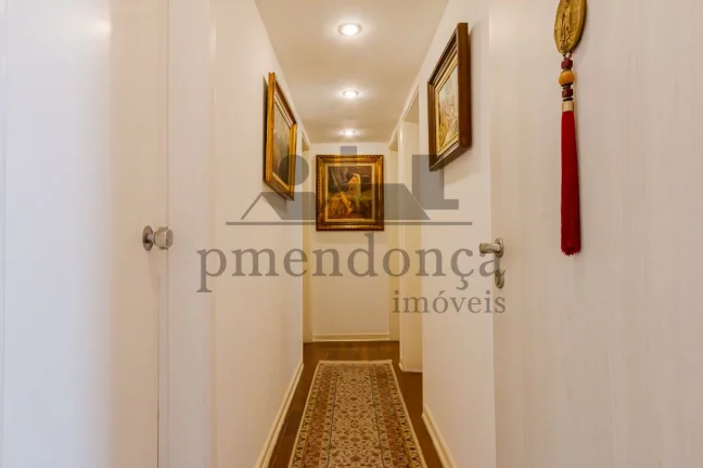 Imagem Apartamento na Alameda Lorena com 123m², 3 quartos (1 suíte) e 1 vaga.