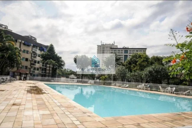 Imagem Imperdível oportunidade de compra: Apartamento à venda em Rio de Janeiro-RJ, Camorim! 2 quartos, 1 banheiro, 1 vaga de garagem.