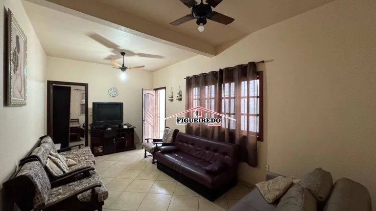 Imagem Casa à venda, 90 m² por R$ 395.000,00 - Maracanã - Praia Grande/SP