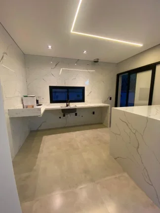 Imagem Imperdível oportunidade: Casa em condomínio com 3 quartos e 184m² no Jardim Gutierres, Sorocaba-SP