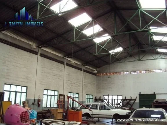 Imagem GALPÃO 430m² em terreno 1.800m² REGIÃO DA GRANJA VIANA, KM 22 DA RAPOSO