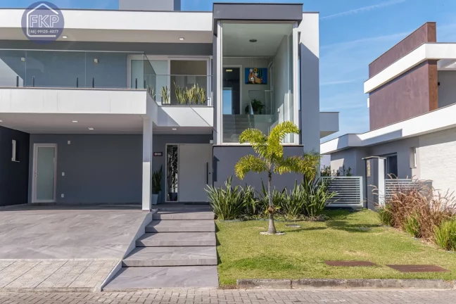 Imagem Casa Alto Padrão 4 dormitórios!
