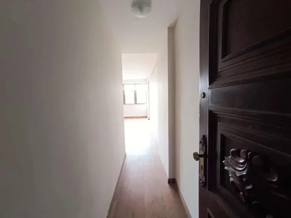 Imagem 3 Quartos com Planejados e Suíte: Apartamento em Localização Privilegiada