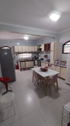 Imagem Sobrado com 3 dormitórios à venda, 160 m² por R$ 580.000 - Parque Marajoara - Santo André/SP