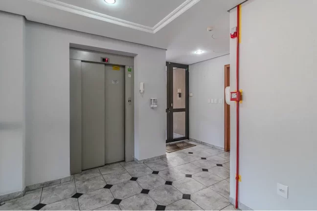 Imagem Apartamento à venda no bairro Passo da Areia - Porto Alegre/RS