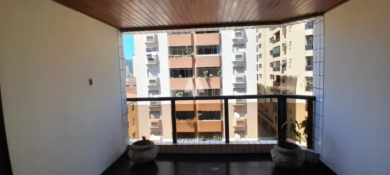Imagem Locação - Apartamento Alto Padrão - 03 Quartos com suíte master - Ponta da Praia