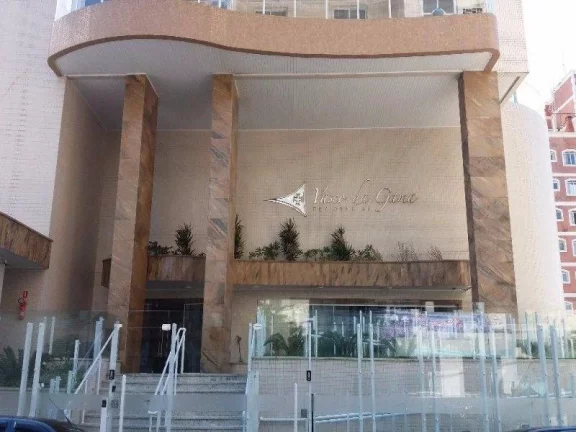 Imagem APARTAMENTO COM 3 DORMITÓRIOS À VENDA, 130 M² POR R$ 700.000,00 - AVIAÇÃO - PRAIA GRANDE/SP