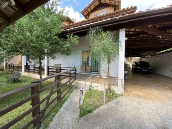 Imagem Casa a Venda no bairro Granja Viana - Carapicuíba, SP