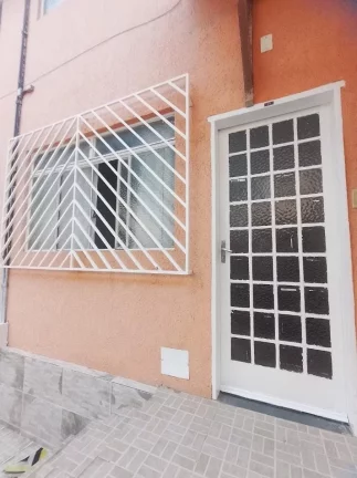 Imagem Casa à Venda em Santa Mônica BH, 2 Quartos, 70m² por R$320mil