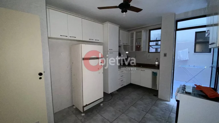 Imagem Apartamento com 3 dormitórios à venda, 128 m², Passagem - Cabo Frio/RJ