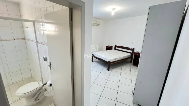 Imagem ️ Amplo apartamento, 3 quartos (1 suíte) 80 metros da praia do tabuleiro! área central