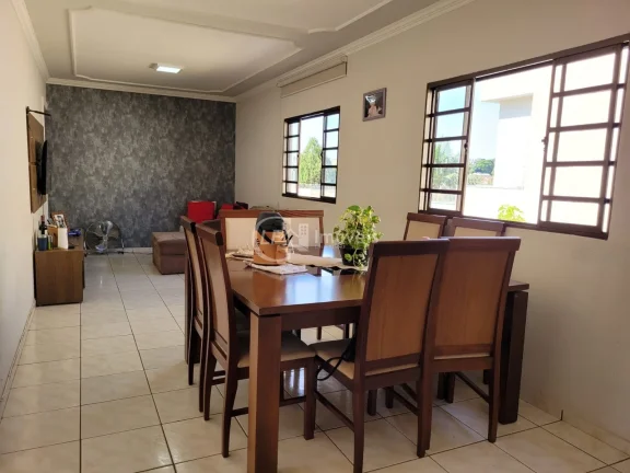 Imagem Apartamento à venda em Campo Grande-MS, no Monte Castelo: 3 quartos, 2 salas, 2 banheiros, 1 vaga, 75,06m². Aproveite!