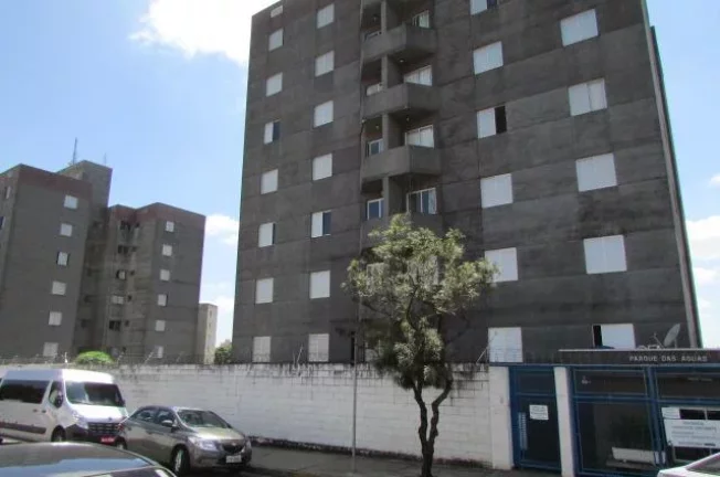 Lindo Apto com 01 vaga, sala com sacada, cozinha com armários e gabinete, área de serv. wc social ...