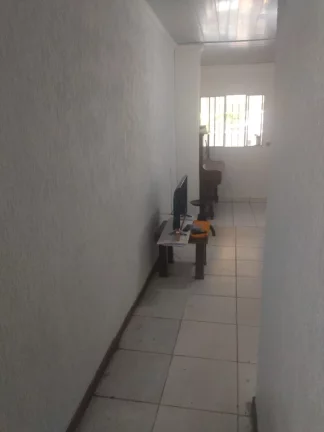 Imagem VENDO LINDA CASA NO BAIRRO CAMPO GRANDE!