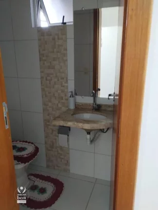 Imagem Lindo sobrado com 3 quartos sendo uma suíte, área gourmet com churrasqueira, 2 vagas de garagem á venda por R$ 549.000 - Uberaba - Curitiba.