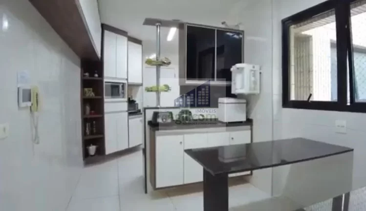 Imagem APARTAMENTO À VENDA NO MORUMBI COM 5 DORMITÓRIOS