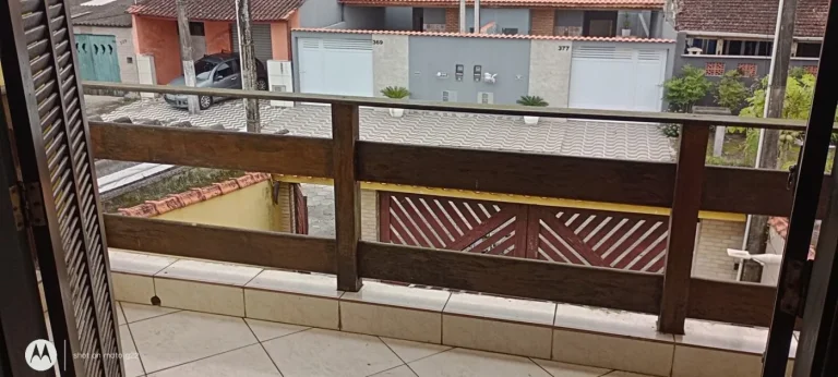 Imagem Casa para Venda em Itanhaém, Loty, 3 dormitórios, 2 banheiros, 2 vagas