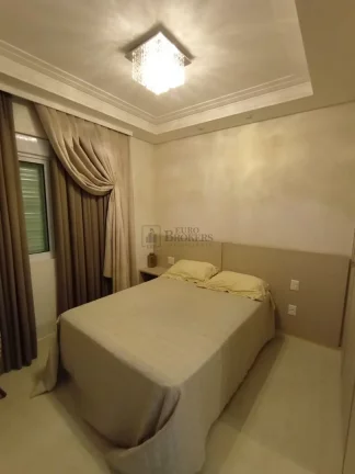 Imagem Apartamento Quadra Mar com 3 suítes à venda no Centro de Balneário Camboriú/SC