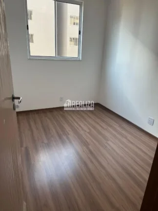 Imagem Apartamento à venda no Condomínio Reserva Paraíso, no bairro Jardim Esplanada, Uberaba - 2 dormitórios, piscina e portaria 24hrs