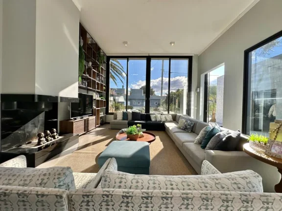 Imagem Casa em Condominio 4 Dormitórios - Bairro Atlantida Sul