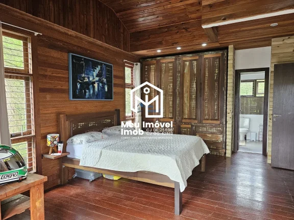 Imagem Rua Ovídio Florianópolis Casa 4 Quartos 4 Vagas 190m² Mobiliado Hidromassagem
