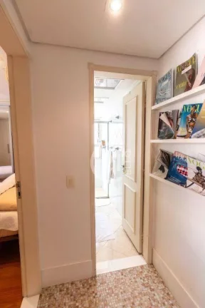Imagem Apartamento Compacto e Reformado no Coração do Itaim Bibi
