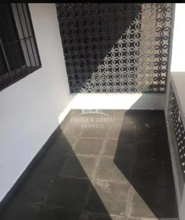 Imagem Casa com 300m², 2 Quartos, 1 Banheiro, 1 Vaga, Financia, no Jardim Itapark, Mauá