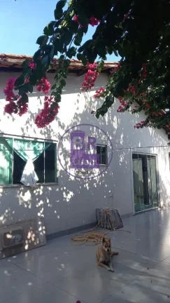 Imagem Casa à Venda com 270m2