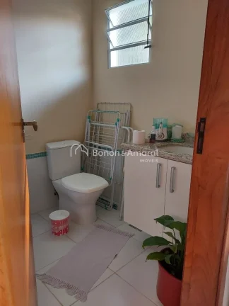 Imagem Casa térrea, com pintura nova, 163m² de área privativa em um terreno de 339m², no Condomínio Fl...