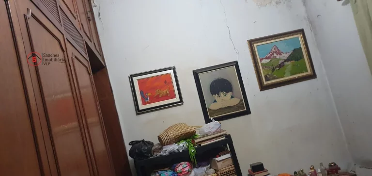 Imagem CASA ASSOBRADADA A VENDA NA VILA PRUDENTE, A 800 METRO DO METRÔ. 3 DORMITÓRIOS E EDÍCULA.