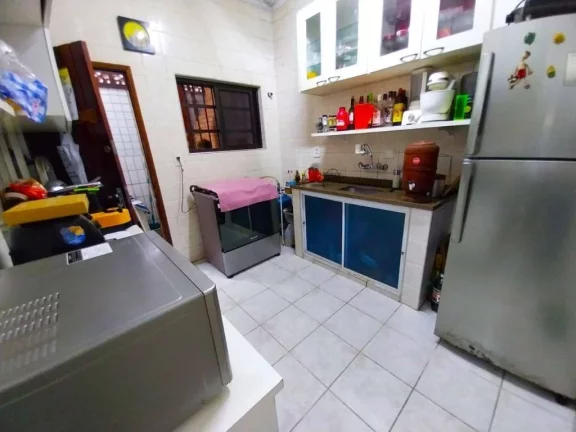 Imagem Sobrado com 2 dormitórios à venda, 95 m² por R$ 360.000,00 - Caiçara - Praia Grande/SP