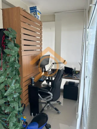 Imagem Apartamento de Luxo em São Paulo: 3 quartos, 3 suítes, 2 salas, 5 banheiros, 2 vagas de garagem, 181,00 m².