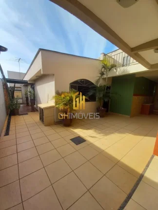 Imagem Casa com 3 quartos no Setor Recanto Minas Gerais, em terreno com 360,25m² com 242,89m² de área co...