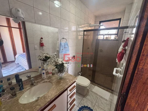 Imagem Apartamento com 3 dormitórios à venda, 120 m² por R$ 850.000,00 - Centro - Cabo Frio/RJ