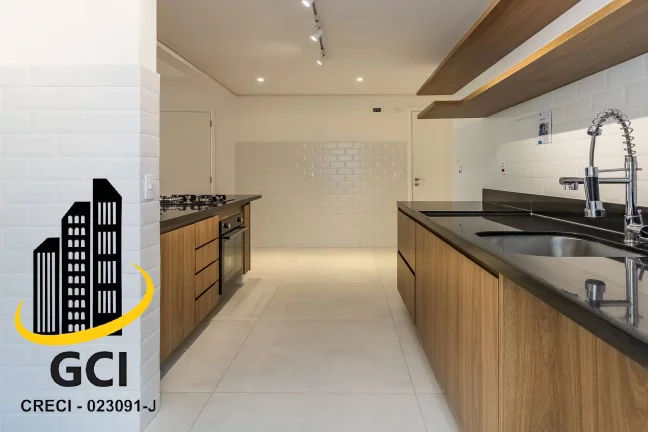 Imagem apartamento reformado no Itaim Bibi para venda