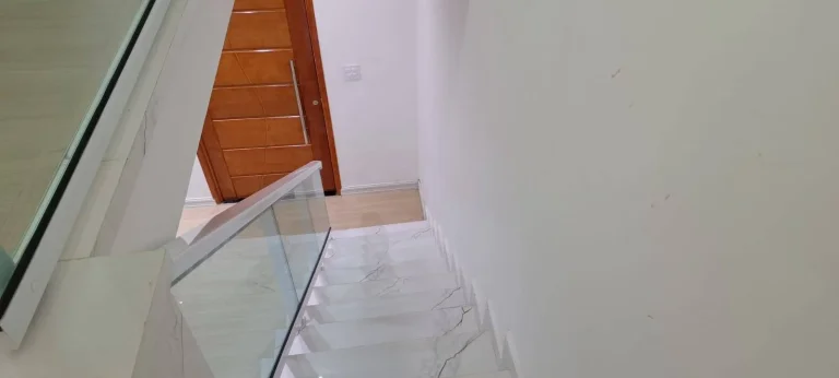 Imagem Sobrado Vila Monumento - 250M², 3 Dorms, 2 Vagas, Quintal.