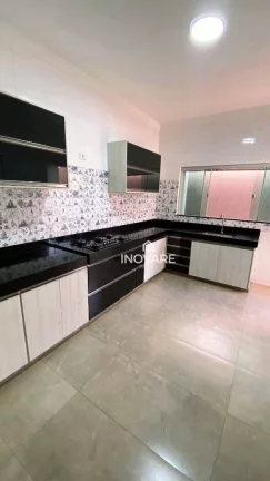 Imagem Casa com 3 dormitórios à venda, 186 m² por R$ 820.000,00 - Enerstina Borges Andrade - Itumbiara/GO