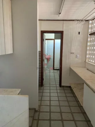Imagem Apartamento para alugar , Amplo em Manaíra com Localização Maravilhosa a 150m da Praia