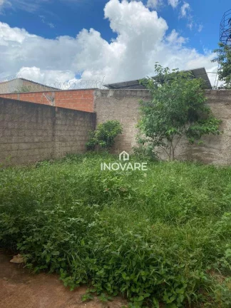 Imagem Casa com 2 dormitórios à venda, 68 m² por R$ 210.000,00 - Setor Nossa Senhora da Saúde - Itumbiara/GO