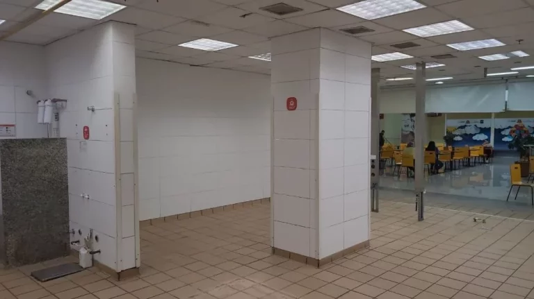 Imagem Salão para alugar, 45 m² por R$ 13.068,00/mês - Centro - Itaquaquecetuba/SP