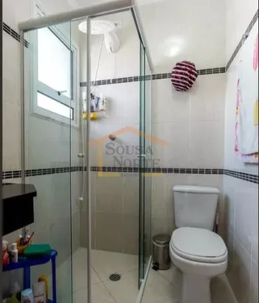 Imagem Ótimo sobrado, 3 dormitórios, sendo os 3 suites, closet, rico em armários, sala 2 ambientes, cozi...